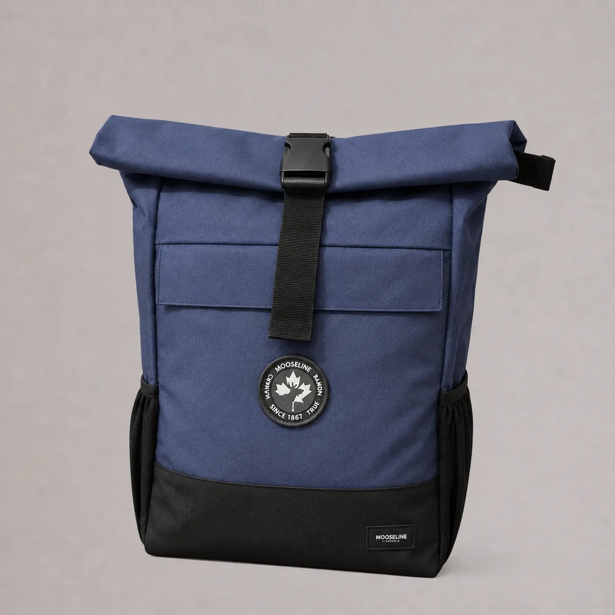MooseLine Canada Premium Backpack – Navy & Black